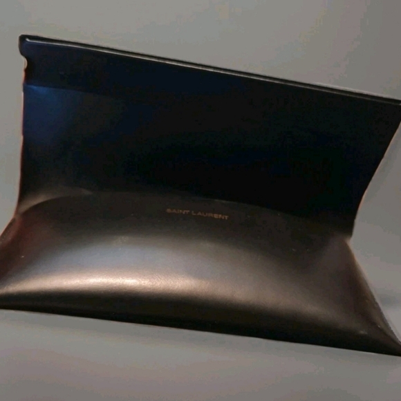 Authentic Saint Laurent Eyeglasses Sunglasses Case Black Leather Magnetic - Picture 4 of 7